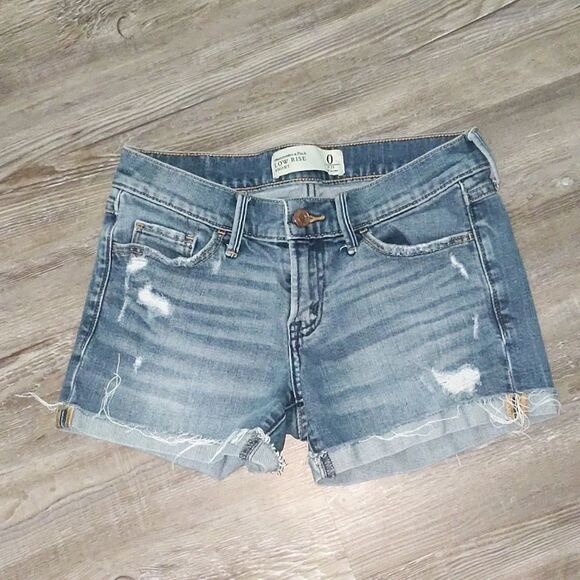 Abercrombie &  Fitch Low Rise Distressed  Shorts Sz 0 Waist 25 - Picture 1 of 6